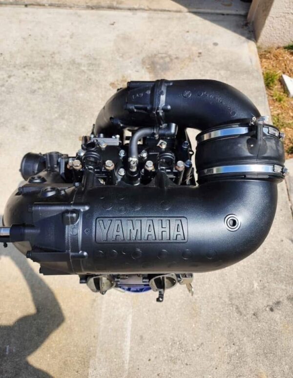 Yamaha gp800 2002 engine